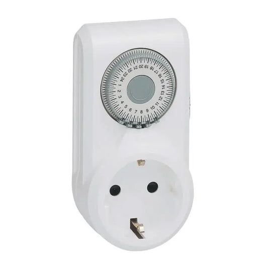 Legrand Stekkerschakelklok omnirex dag schuko 50HZ